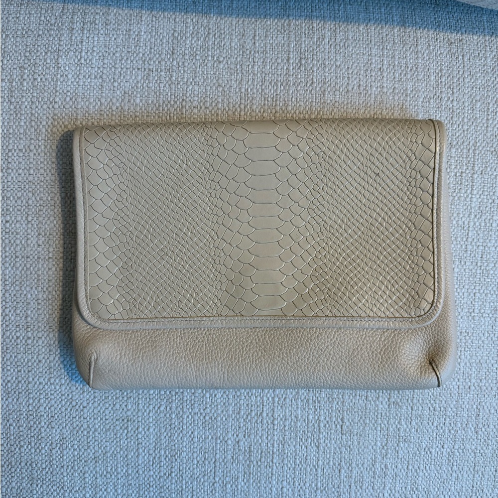 Gigi New York Clutch